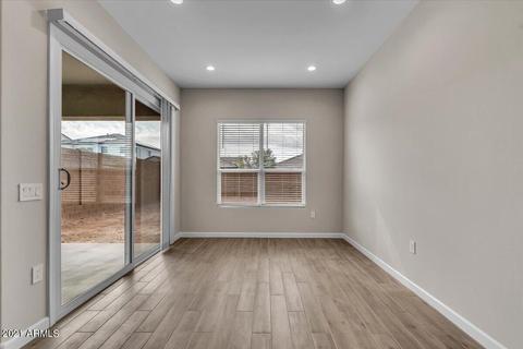 2205 E Charlotte Dr, Phoenix, AZ 85024 photo 8