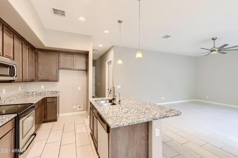 3059 N 33rd Pl, Phoenix, AZ 85018 photo 11