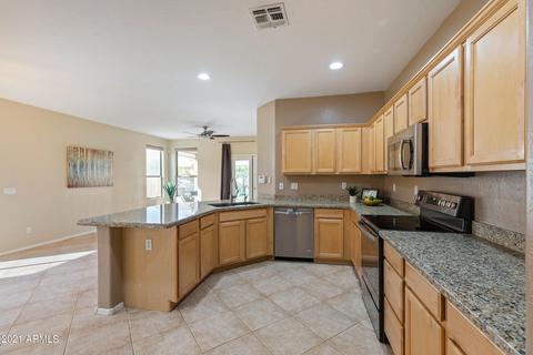 3254 E Lark Ct, Gilbert, AZ 85297 photo 14
