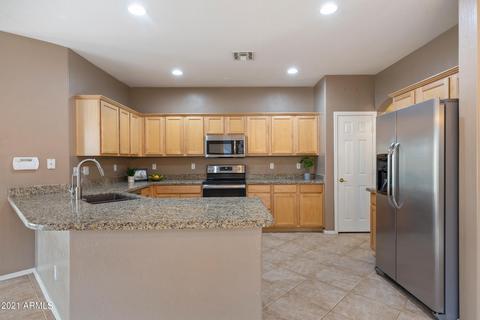 3254 E Lark Ct, Gilbert, AZ 85297 photo 11