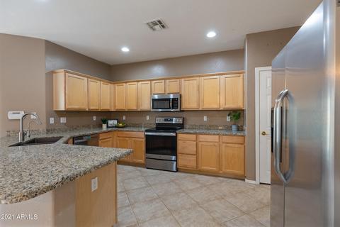 3254 E Lark Ct, Gilbert, AZ 85297 photo 12