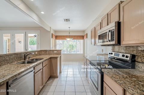 3347 E Oraibi Dr, Phoenix, AZ 85050 photo 9