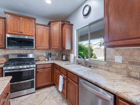 2798 E Crescent Way, Gilbert, AZ 85298 photo 18