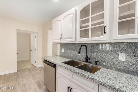 1538 W North Ln, Phoenix, AZ 85021 photo 7