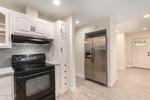 1538 W North Ln, Phoenix, AZ 85021 photo 9