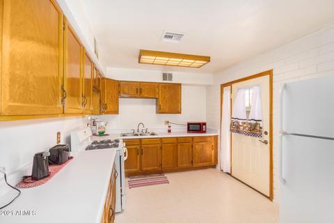 4502 N 49th Ave, Phoenix, AZ 85031 photo 8
