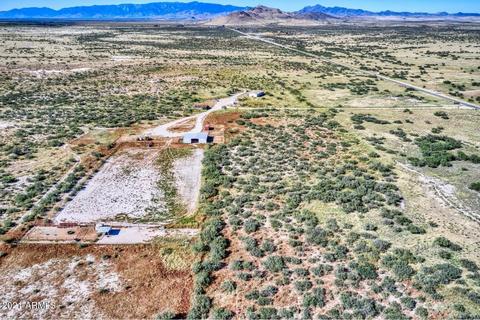 4111 N Circle I Rd, Willcox, AZ 85643 photo 7