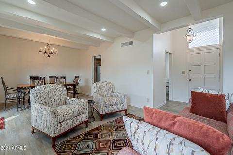 1605 E Borghese Pl, Phoenix, AZ 85016 photo 2