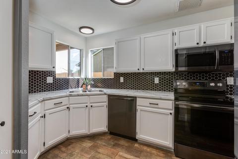 17819 N 1st Ave, Phoenix, AZ 85023 photo 4