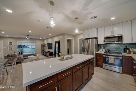 939 E Oregon Ave, Phoenix, AZ 85014 photo 8