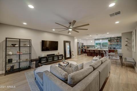 939 E Oregon Ave, Phoenix, AZ 85014 photo 6