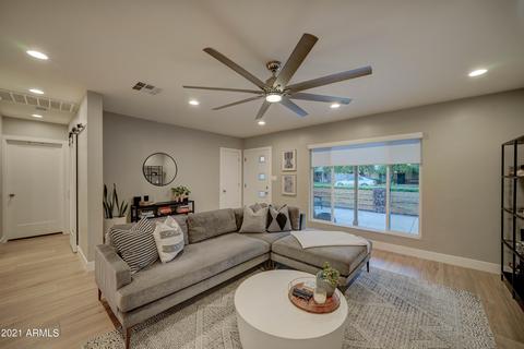 939 E Oregon Ave, Phoenix, AZ 85014 photo 4