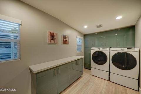 939 E Oregon Ave, Phoenix, AZ 85014 photo 15