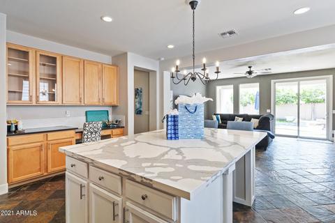 1085 W Laredo Ave, Gilbert, AZ 85233 photo 3
