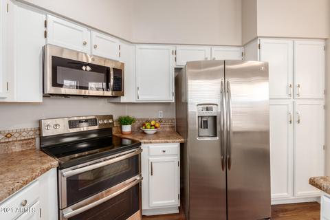 313 E Page Ave, Gilbert, AZ 85234 photo 9