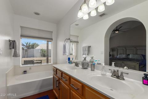 2215 E Brooks St, Gilbert, AZ 85296 photo 22