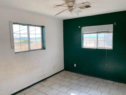 6768 S Wayward Winds Rd, Willcox, AZ 85643 photo 13