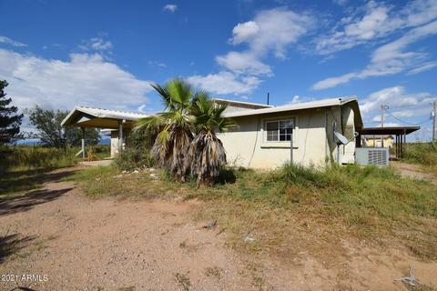 6768 S Wayward Winds Rd, Willcox, AZ 85643 photo 3
