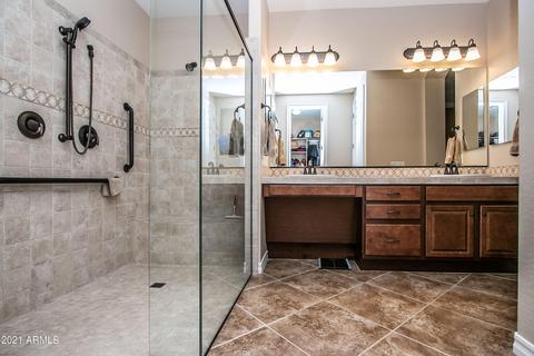 2548 E Orleans Dr, Gilbert, AZ 85298 photo 18