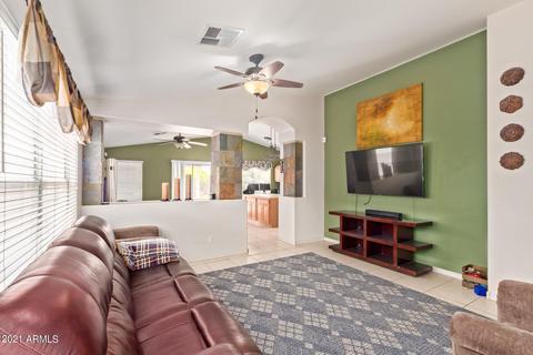 4747 E Desert Wind Dr, Phoenix, AZ 85044 photo 4