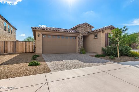 509 E Balao Dr, Phoenix, AZ 85085 photo 3