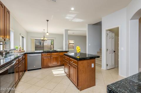 1034 S Roles Dr, Gilbert, AZ 85296 photo 17