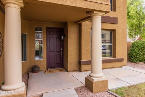 1034 S Roles Dr, Gilbert, AZ 85296 photo 8