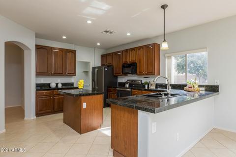 1034 S Roles Dr, Gilbert, AZ 85296 photo 15