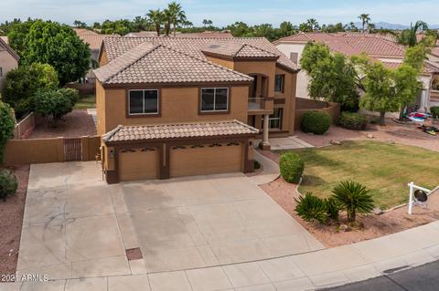 1034 S Roles Dr, Gilbert, AZ 85296 photo 4