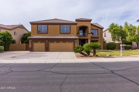 1034 S Roles Dr, Gilbert, AZ 85296 photo 6