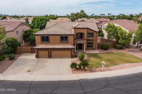 1034 S Roles Dr, Gilbert, AZ 85296 photo 2