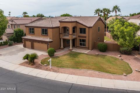 1034 S Roles Dr, Gilbert, AZ 85296 photo 3
