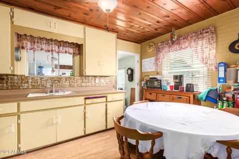 3731 E Paradise Ln, Phoenix, AZ 85032 photo 8