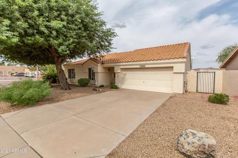 4202 E Windmere Dr, Phoenix, AZ 85048 photo 1