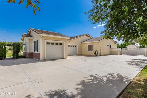 2495 E Queen Creek Rd, Gilbert, AZ 85297 photo 2