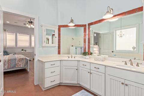 2495 E Queen Creek Rd, Gilbert, AZ 85297 photo 18