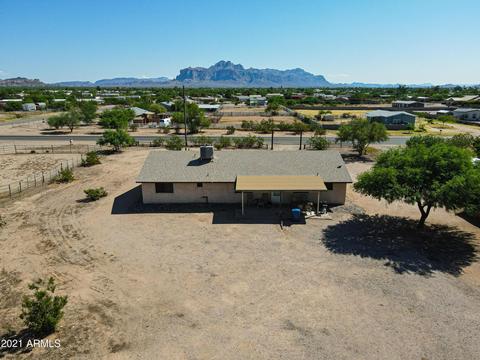 932 N Meridian Rd, Apache Junction, AZ 85120 photo 2