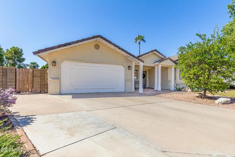 1917 Ellis Cir, Mesa, AZ 85203 photo 2