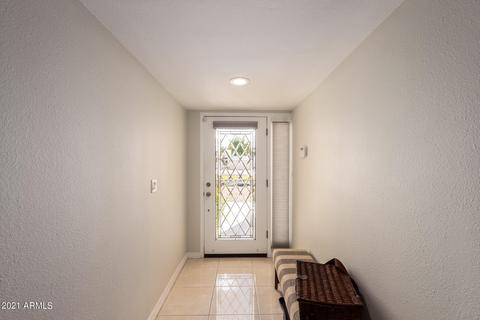 628 E Calavar Rd, Phoenix, AZ 85022 photo 4