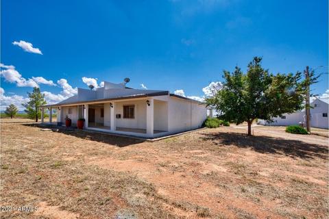 5899 E Helens Dr, Willcox, AZ 85643 photo 4