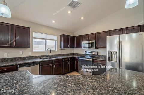 2527 E Camellia Dr, Gilbert, AZ 85296 photo 4