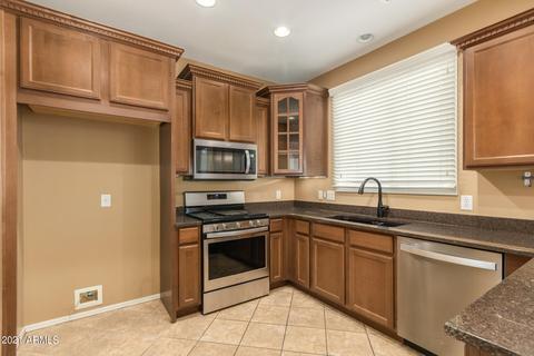 3895 E Sabra Ln, Gilbert, AZ 85296 photo 12