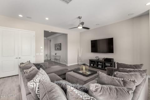 307 E Balao Dr, Phoenix, AZ 85085 photo 10