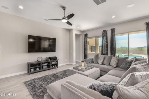 307 E Balao Dr, Phoenix, AZ 85085 photo 9