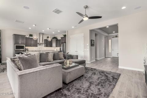 307 E Balao Dr, Phoenix, AZ 85085 photo 11