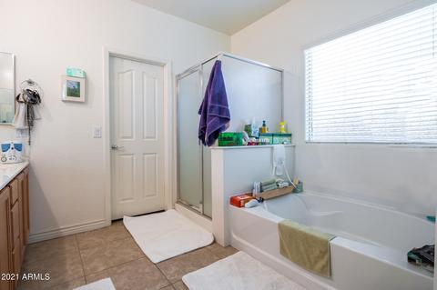 2947 E Santa Fe Ln, Gilbert, AZ 85297 photo 12