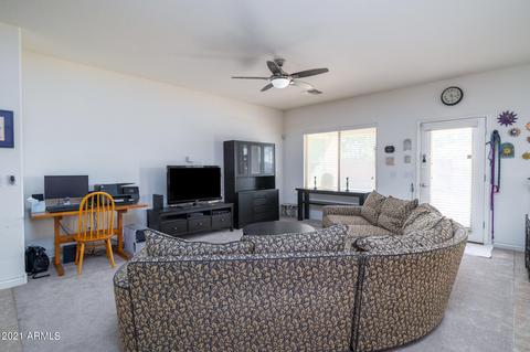 2947 E Santa Fe Ln, Gilbert, AZ 85297 photo 4
