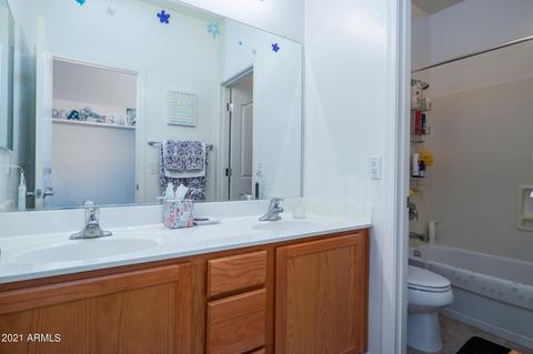 2947 E Santa Fe Ln, Gilbert, AZ 85297 photo 15