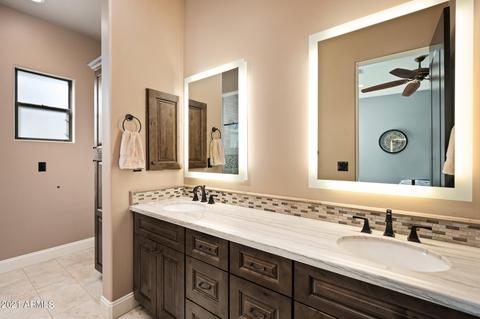 2218 E Orleans Dr, Gilbert, AZ 85298 photo 27