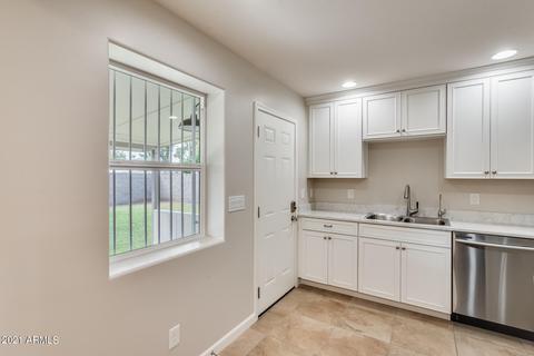 2217 E Roma Ave, Phoenix, AZ 85016 photo 14
